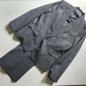 Tahari ASL Pant Suit